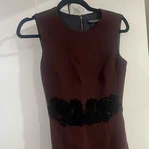 Dolce & Gabbana Virgin Wool A-line Burgundy dress with embrodery, XS, US2, IT 38